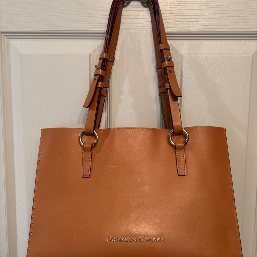 Dooney and Bourke Alto bag